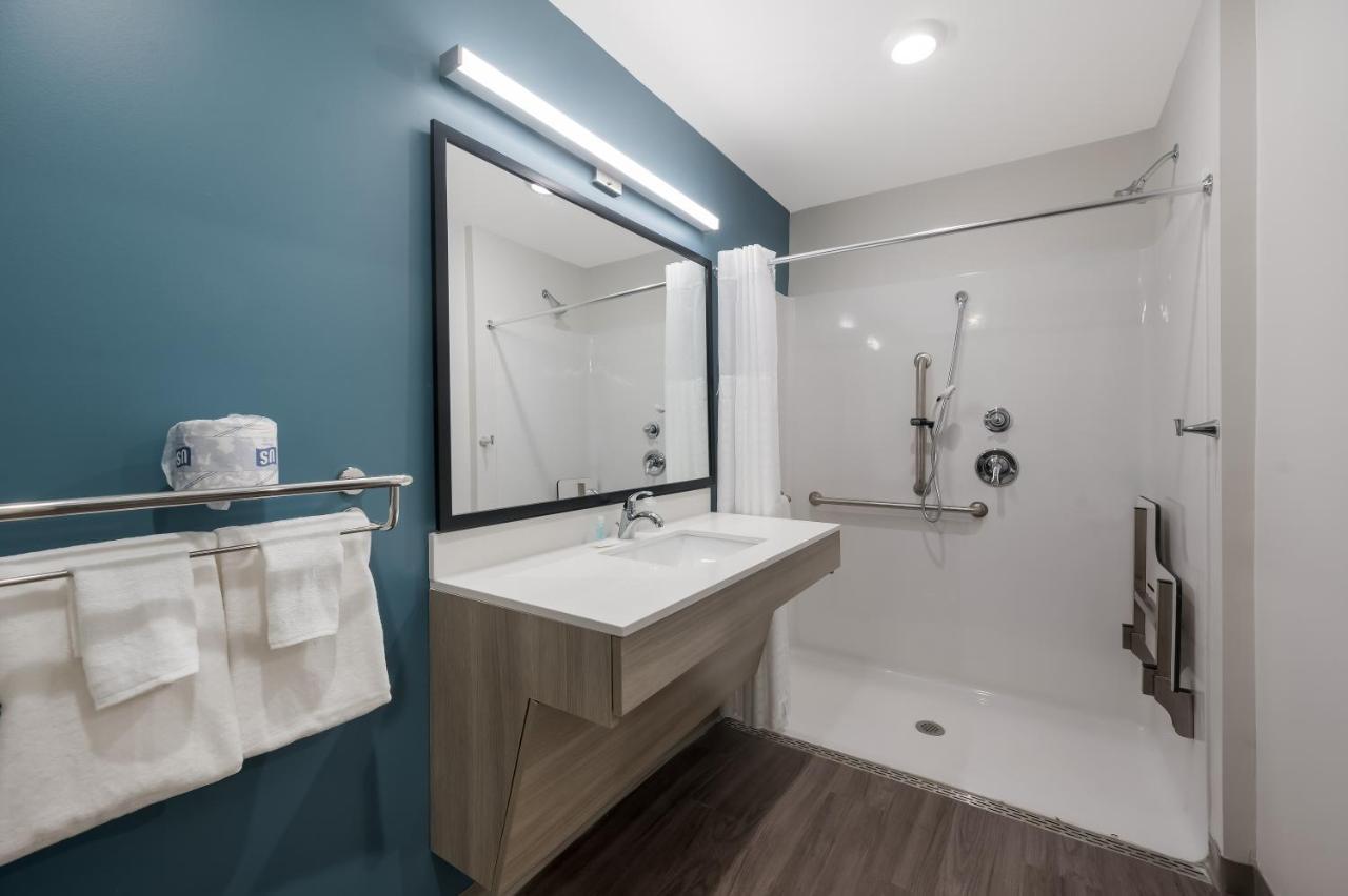 Woodspring Suites East Lansing - University Area Exteriér fotografie