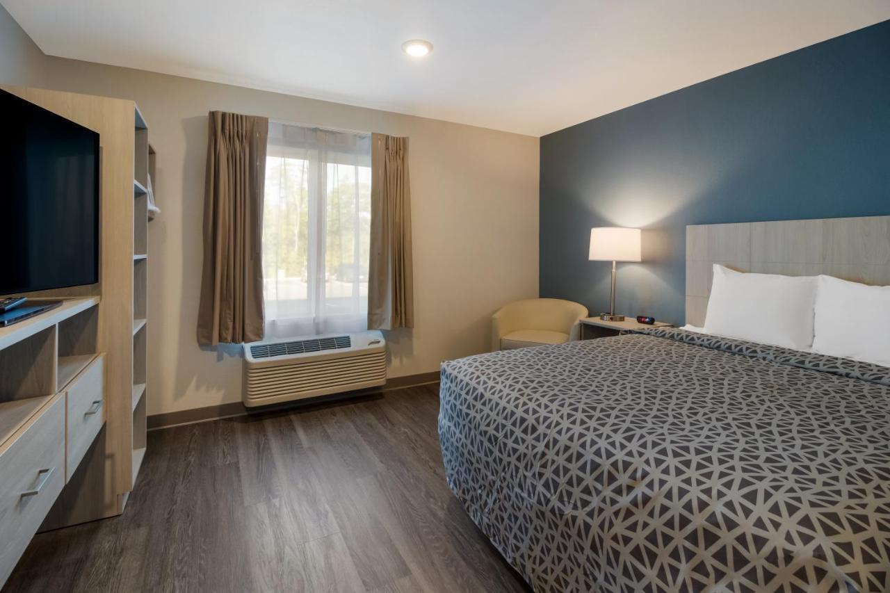 Woodspring Suites East Lansing - University Area Exteriér fotografie