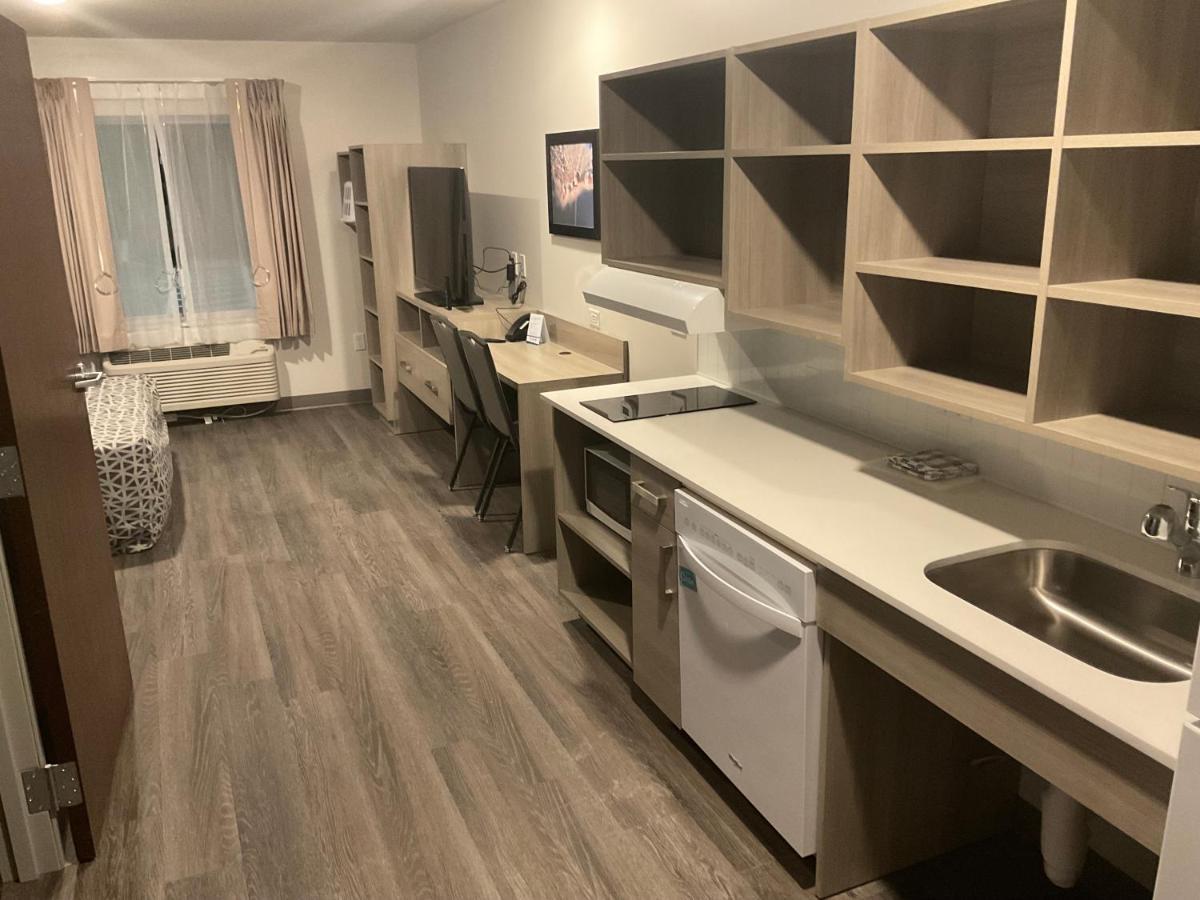 Woodspring Suites East Lansing - University Area Exteriér fotografie